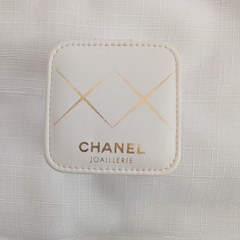 Chanel Ivory and Gold Accessory Case